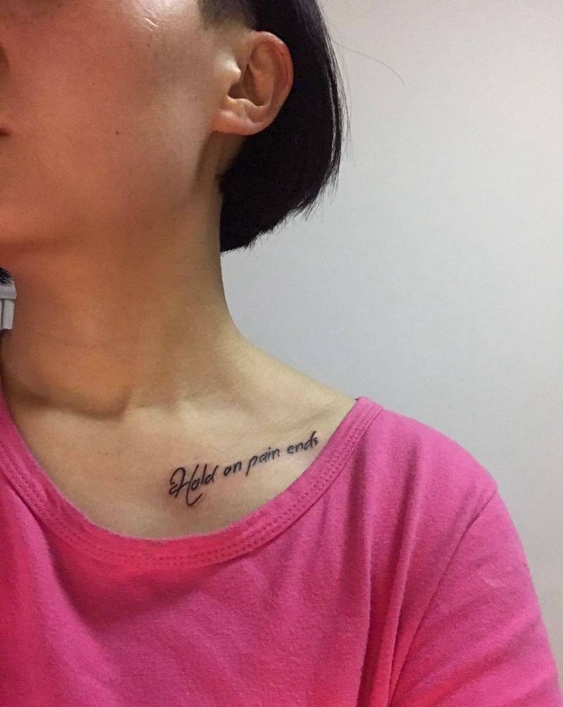 锁骨子母纹身图片