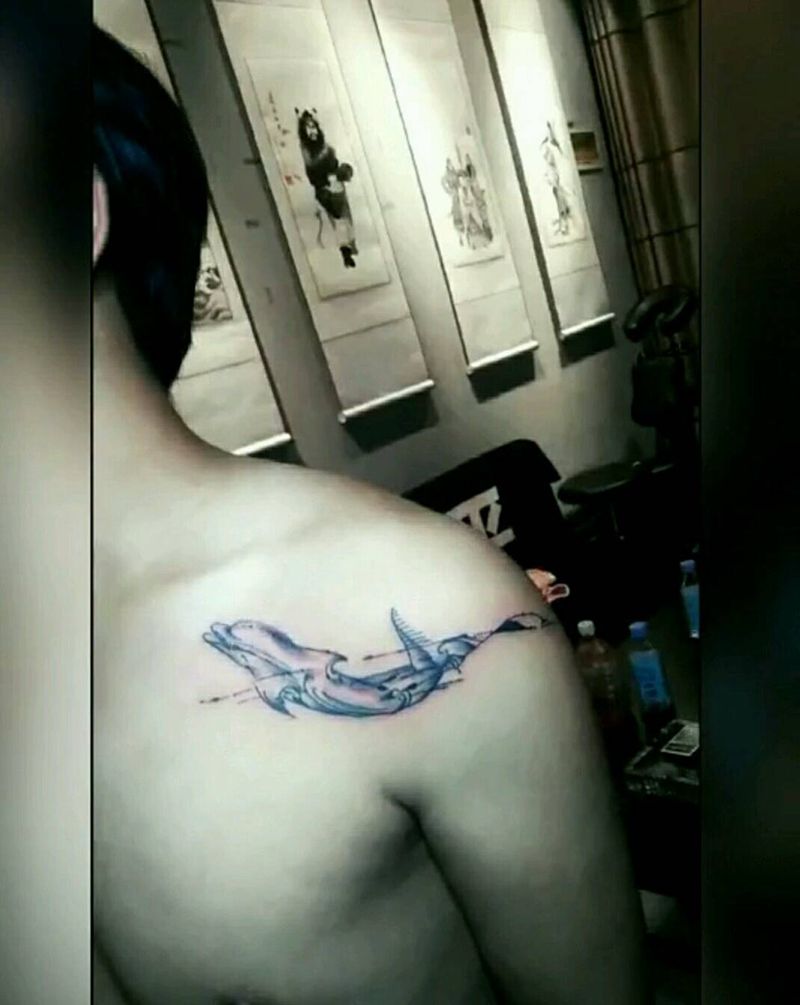海豚纹身图片