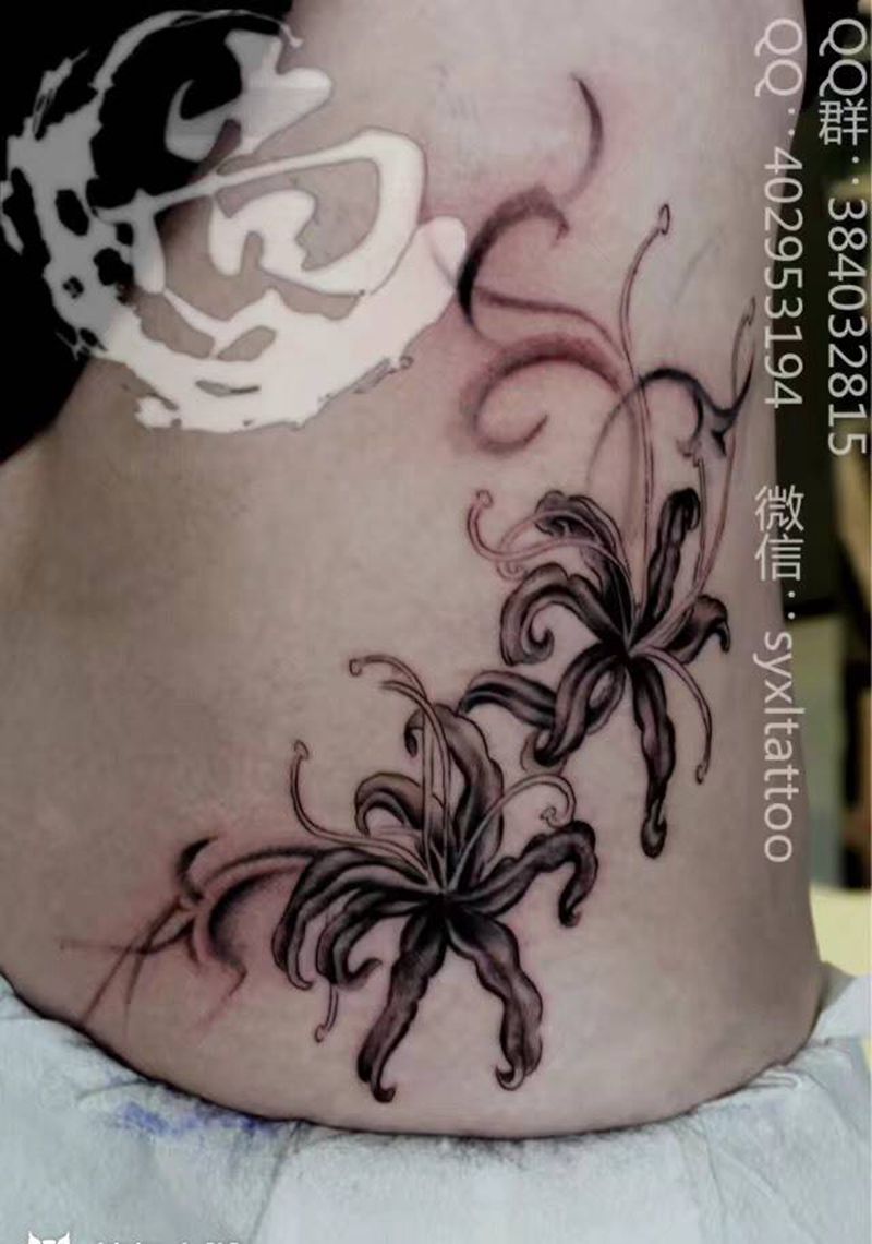 彼岸花纹身图片