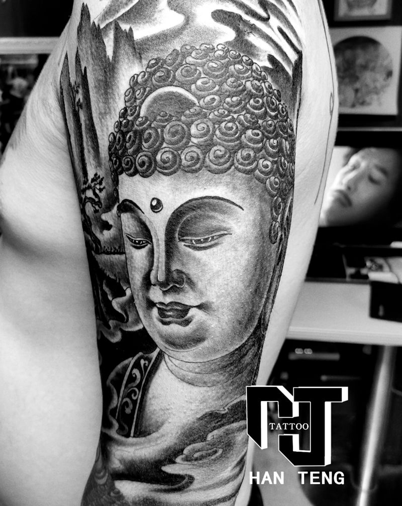 佛纹身图片_手臂新传统佛纹身图案