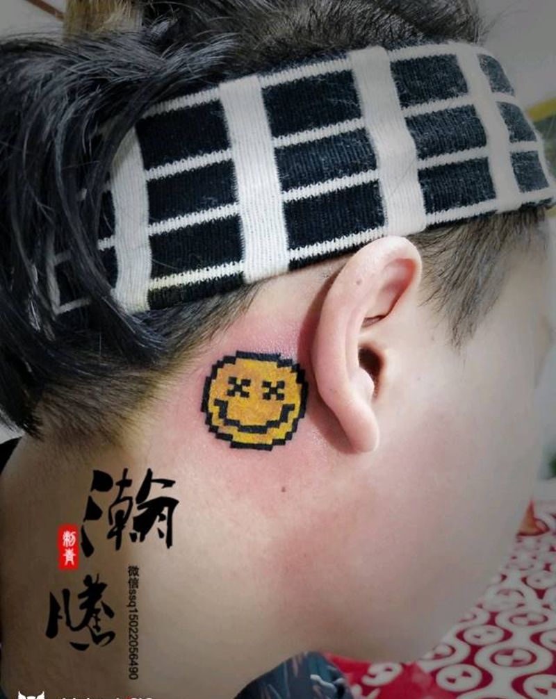 笑脸纹身图片_颈部清新贴纸几何图腾成品纹身图案