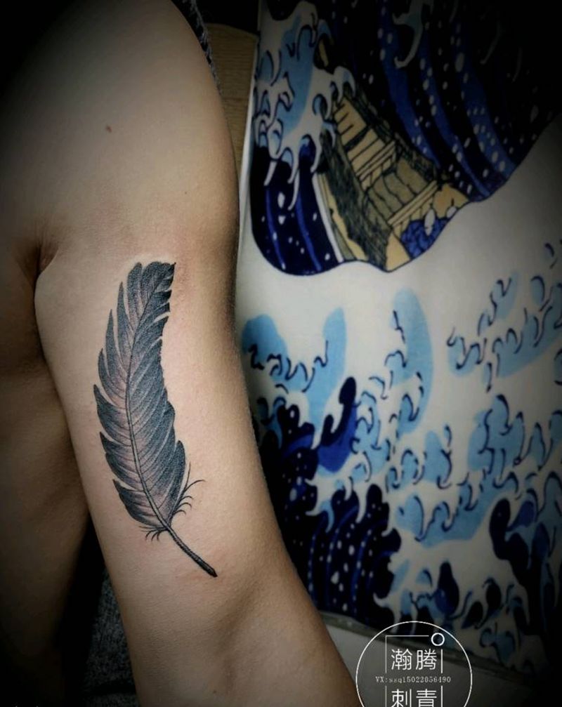 羽毛纹身图片_手臂几何纹身图案