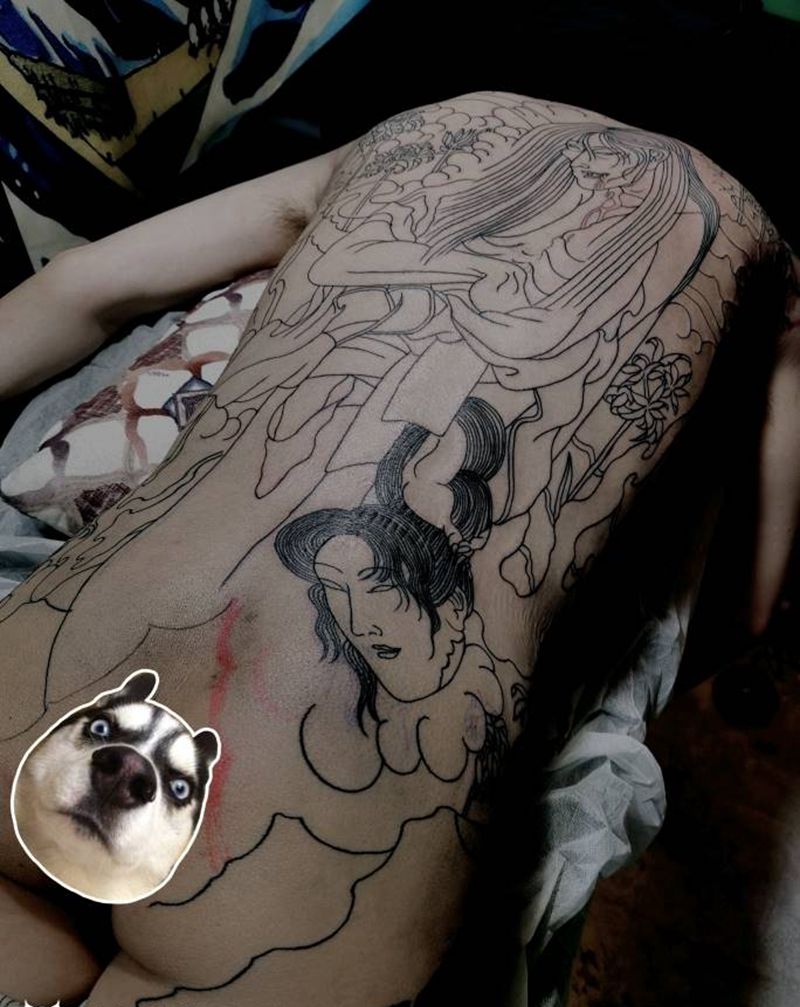 老传统满背纹身图片_臀部背部老传统老传统纹身图案