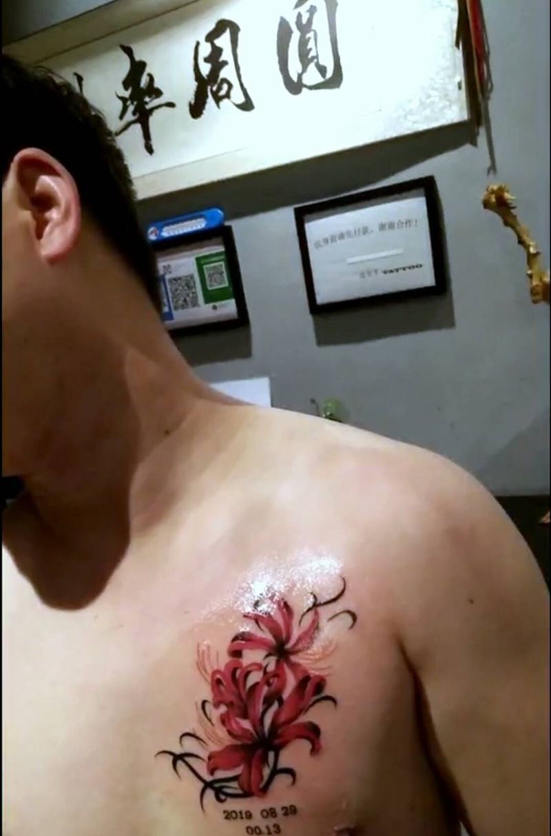 胸口彼岸纹身图片