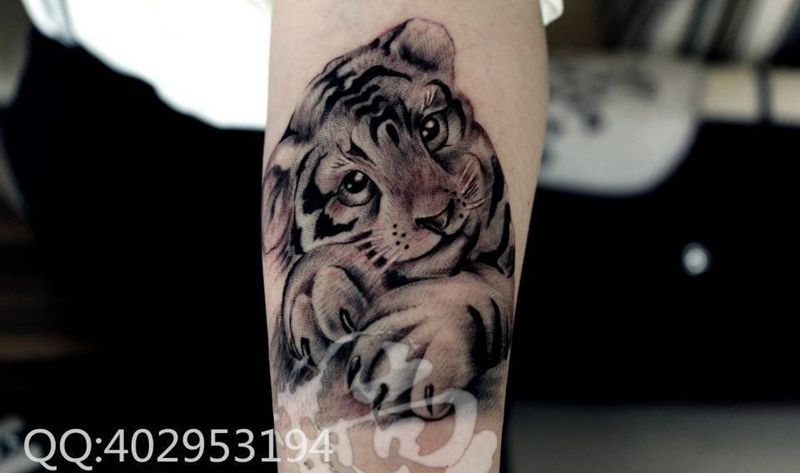 小老虎纹身图片
