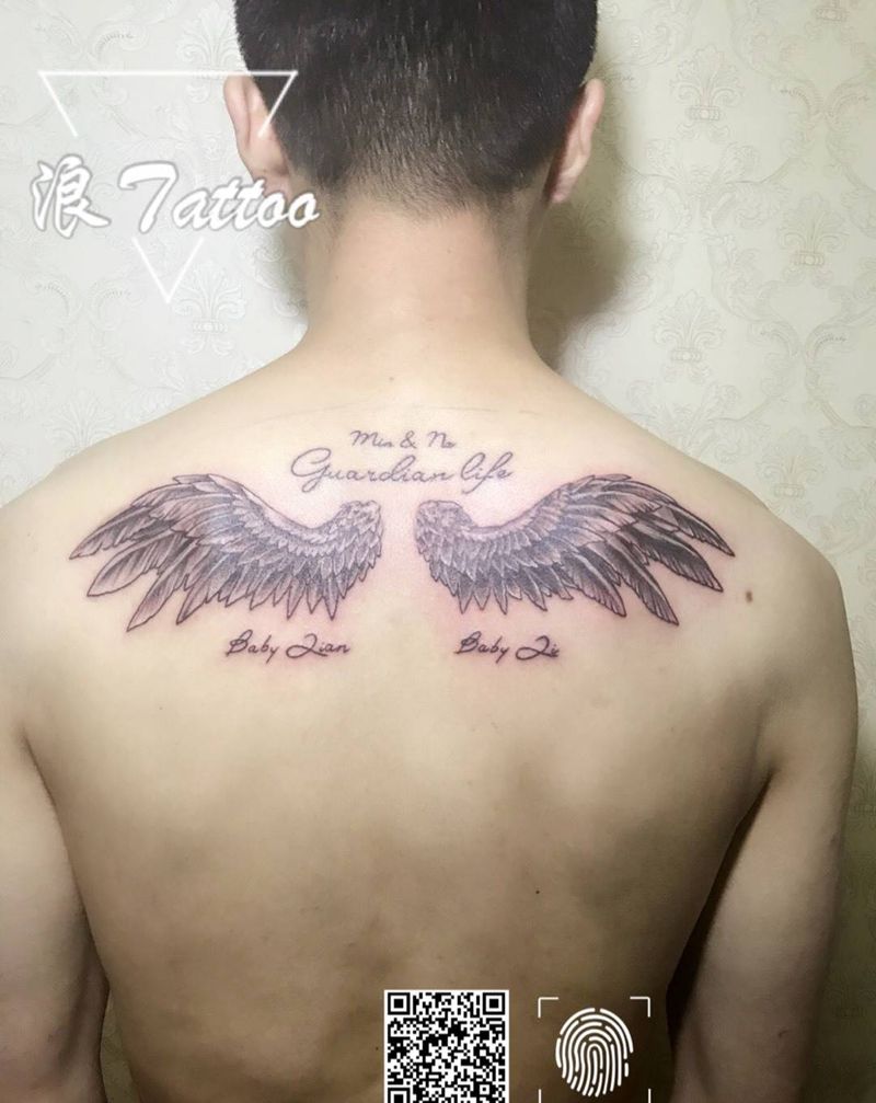 守护翅膀纹身图片