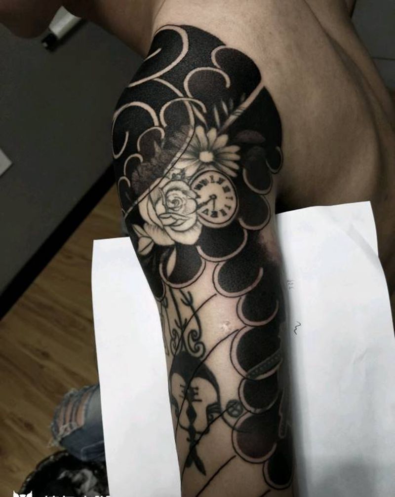 传统花臂纹身图片_手臂老传统纹身图案