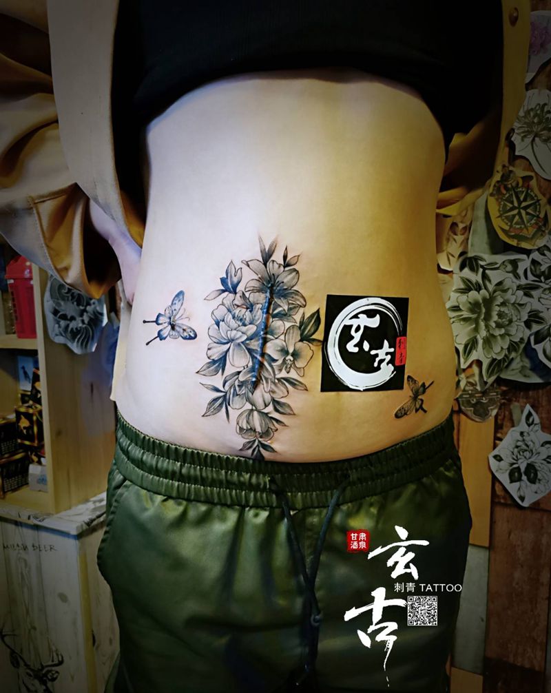 术后疤痕遮盖素花纹身图片_腰部腹部新传统纹身图案
