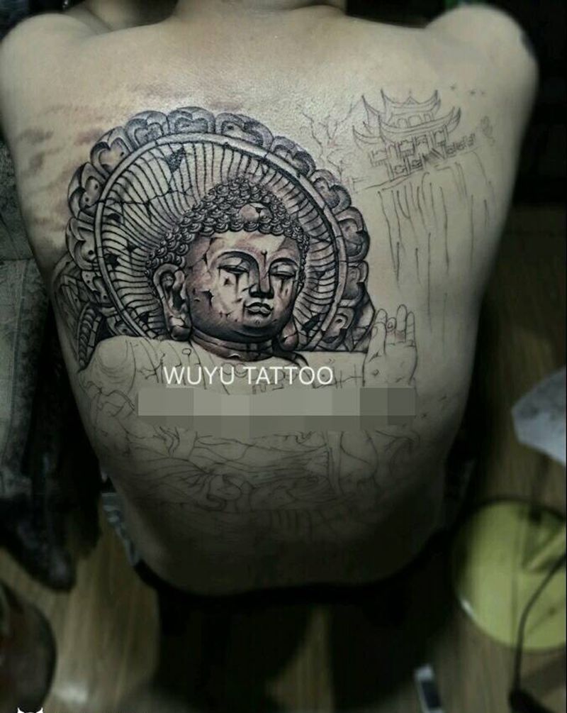 石雕山水佛纹身图片_背部石雕风纹身图案