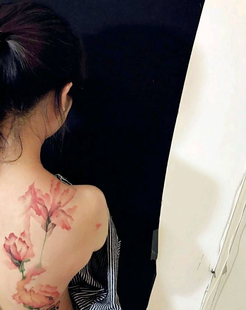 水墨罂粟纹身图片