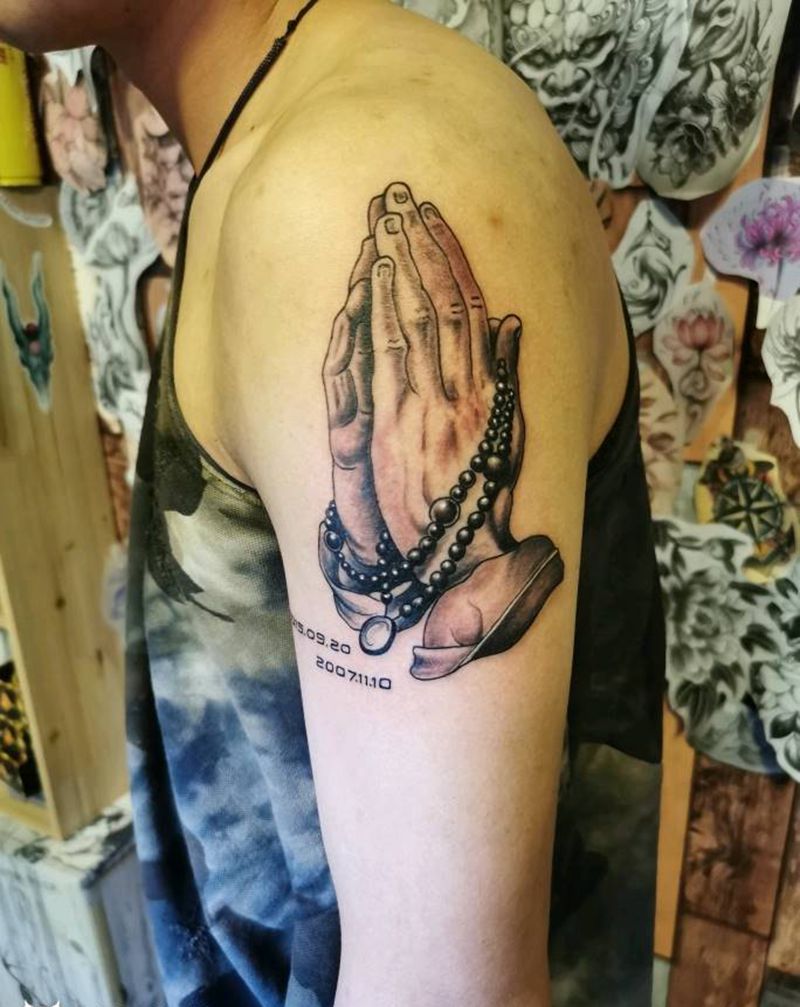 祈祷之手纹身图片_手臂新传统纹身图案