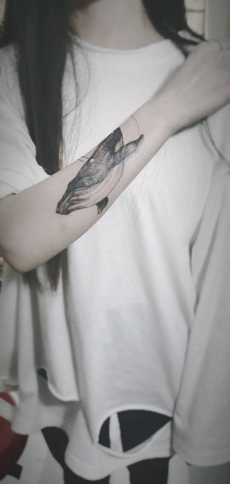 鲸纹身图片_点刺欧美写实纹身图案