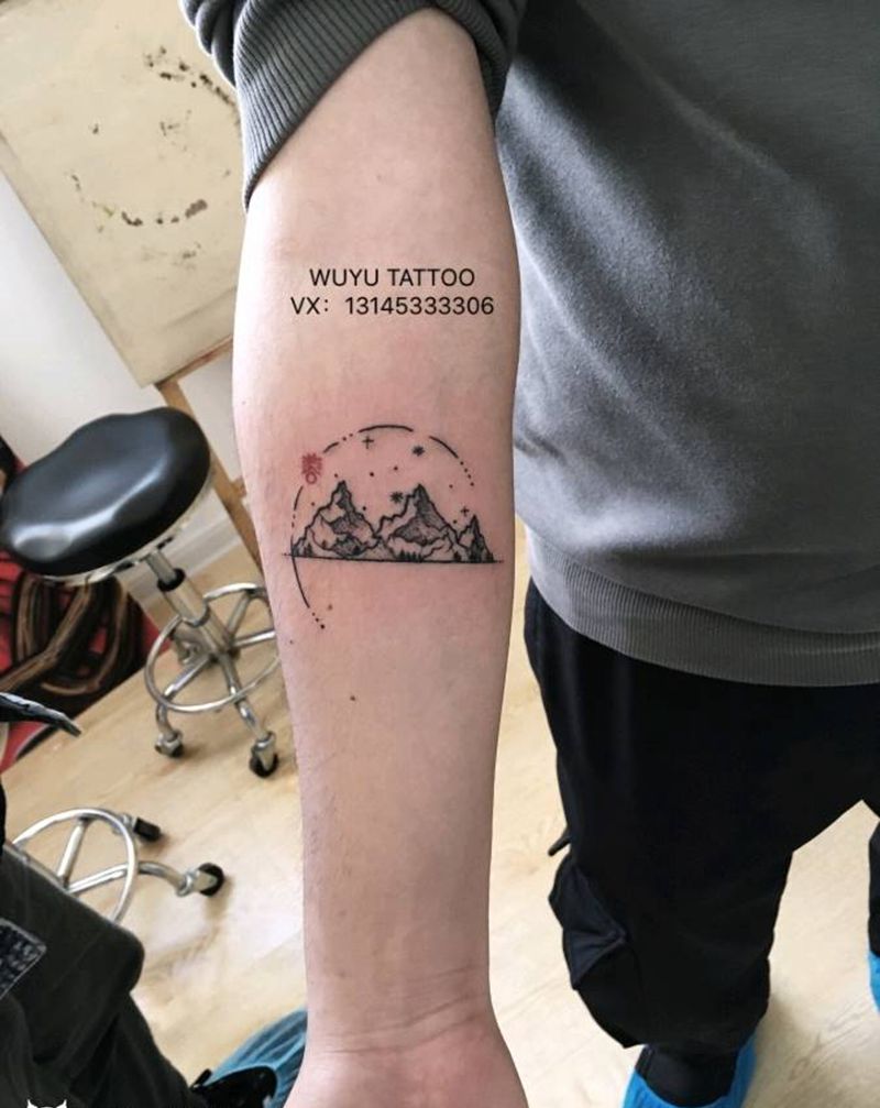 小图纹身图片_几何点刺纹身图案