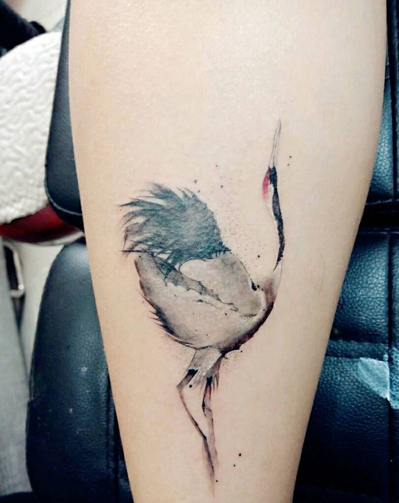 一品鸟――鹤纹身图片_腿部传统国画动物成品纹身图案