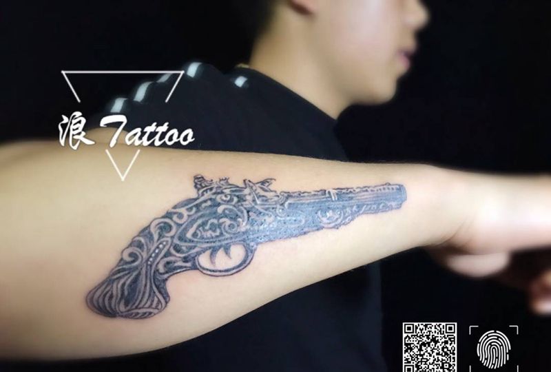 火枪纹身图片