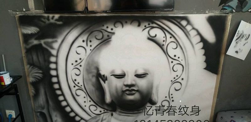 佛像纹身图片_背部胸部新传统纹身图案