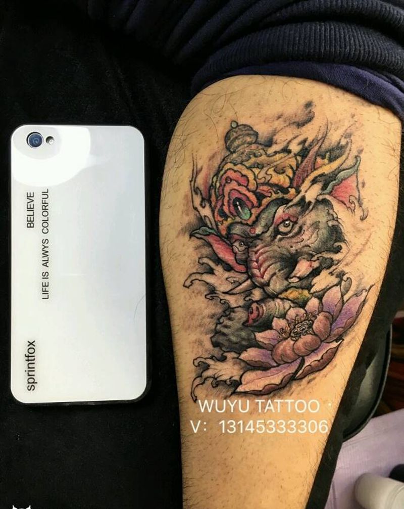 象神纹身图片_腿部新传统纹身图案