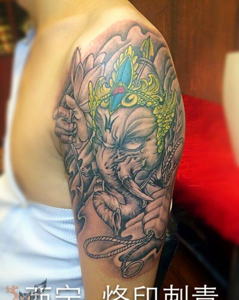 象神纹身图片_传统鬼神宗教肩部纹身图案