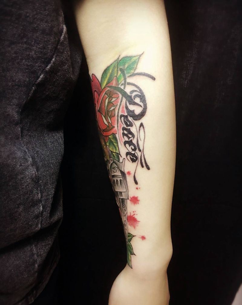 Old school 枪花纹身图片_成品手臂欧美植物几何纹身图案
