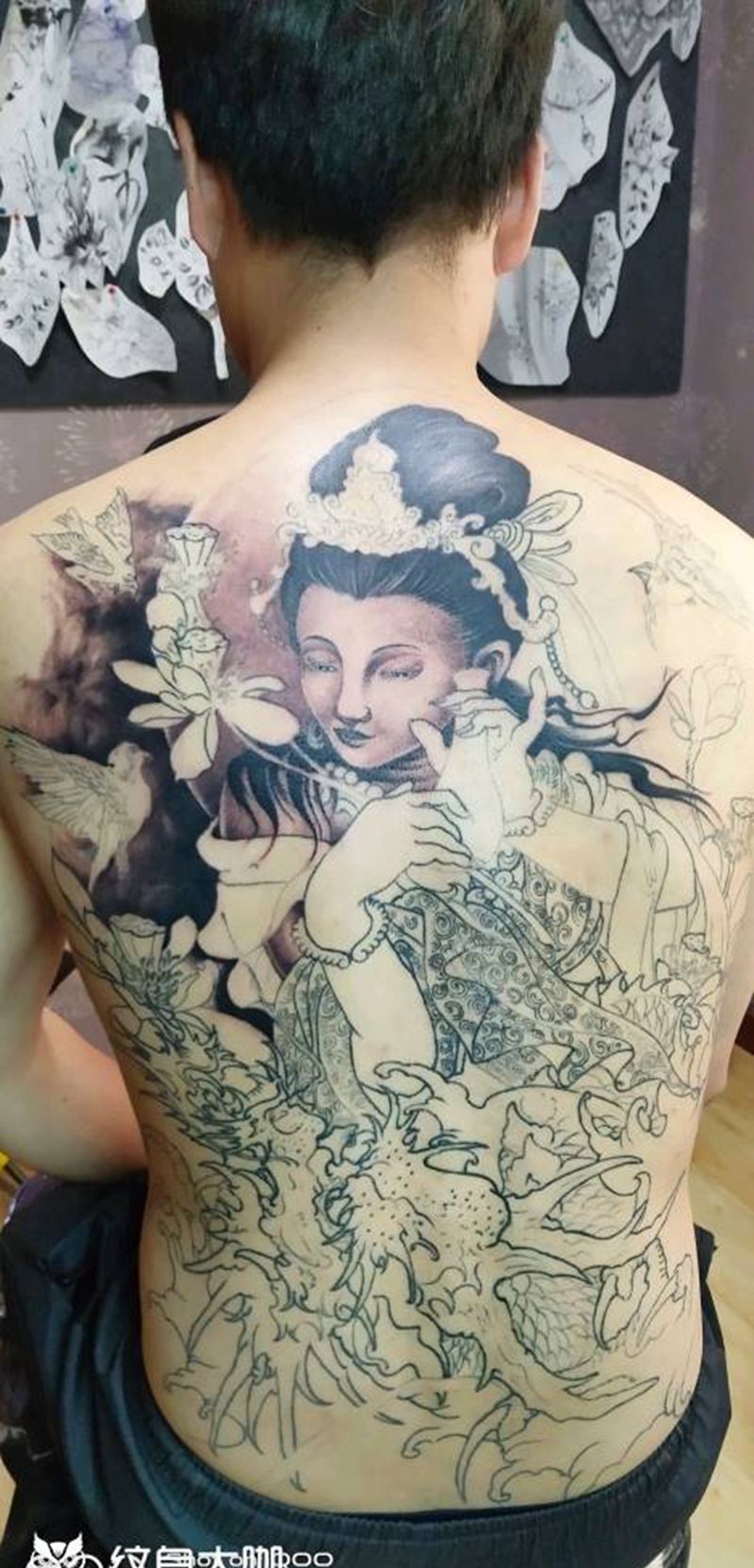 满背纹身图片_背部新传统纹身图案