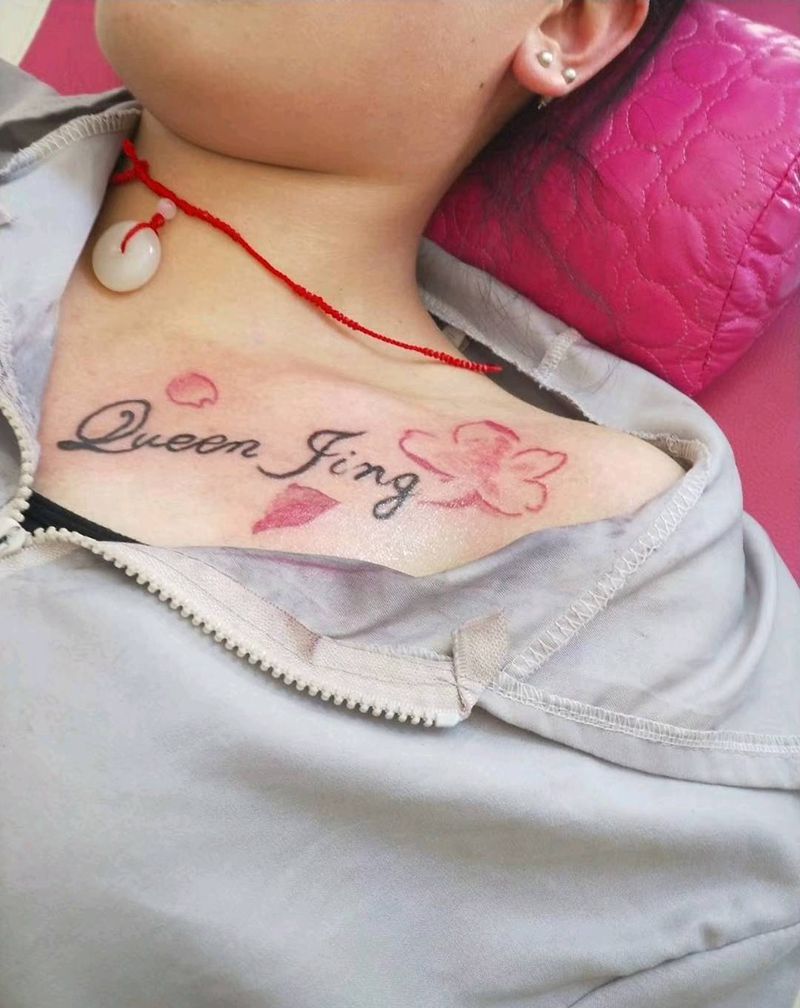 小清新纹身图片_颈部纹身图案