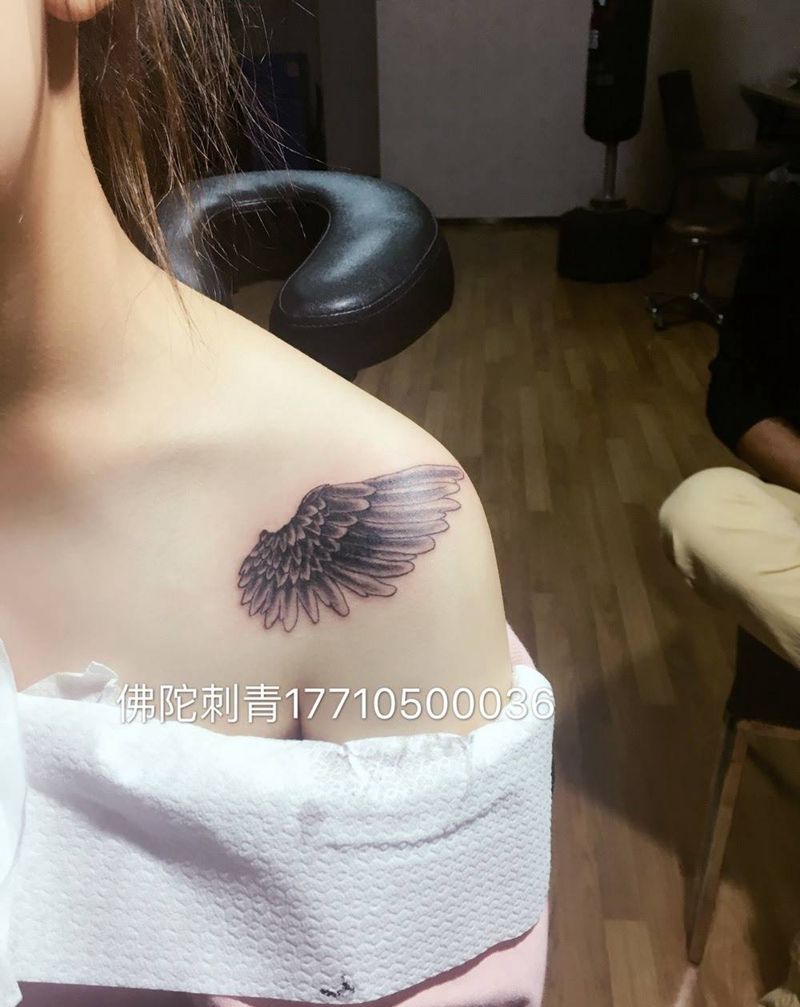 锁骨遮盖纹身图片_成品手稿胸部清新宁夏银川文身 纹身图案