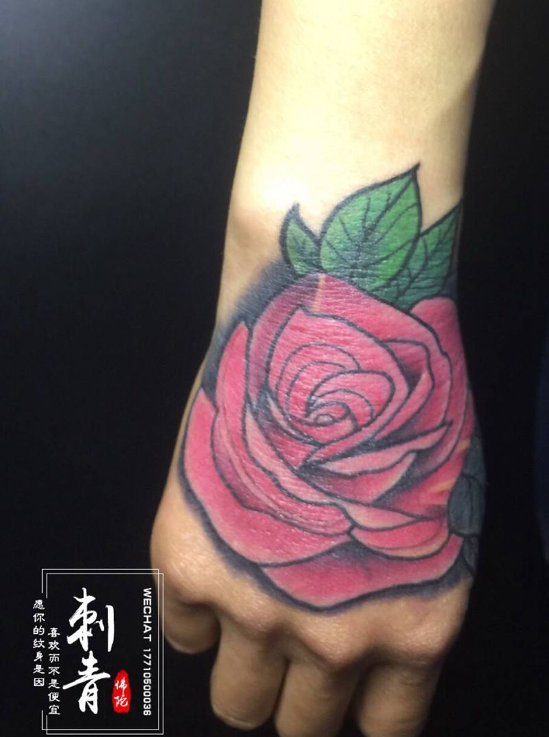 玫瑰纹身图片_手部New School遮盖纹身图案