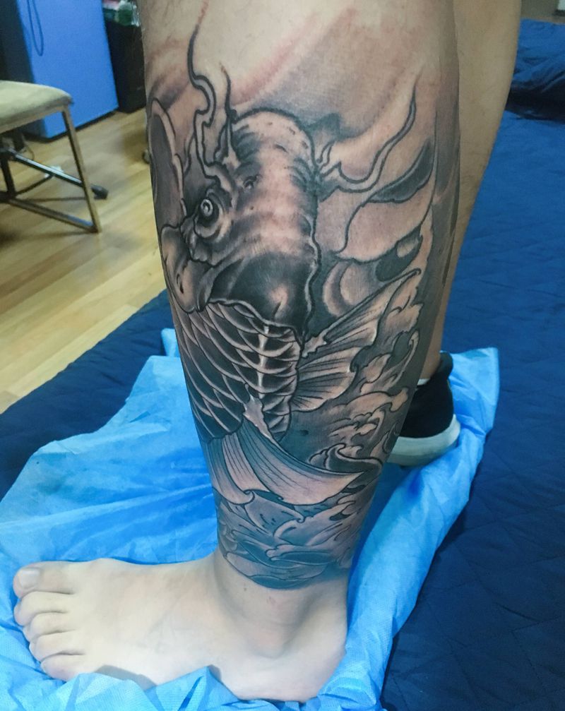 包小腿纹身图片_腿部新传统纹身图案