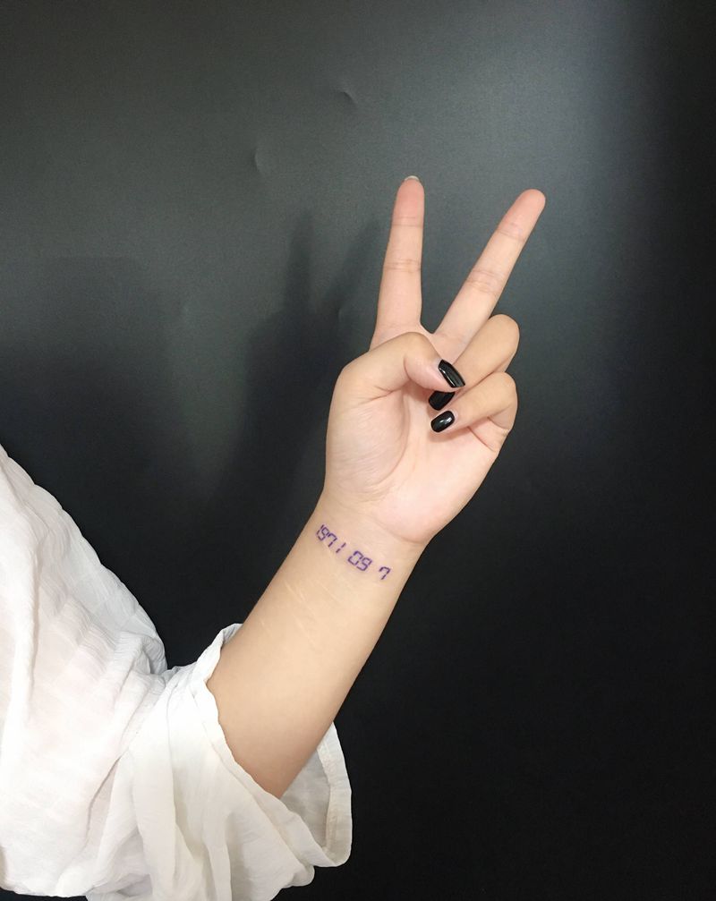 数字纹身图片_手臂几何纹身图案