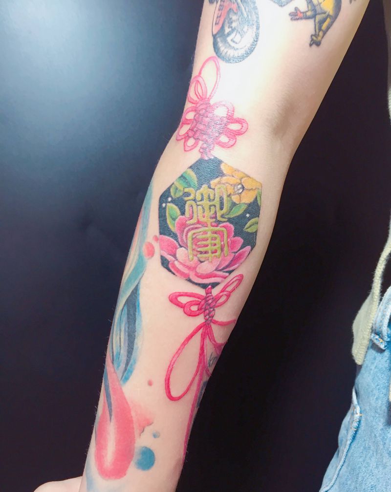 御守纹身图片_手臂新传统纹身图案