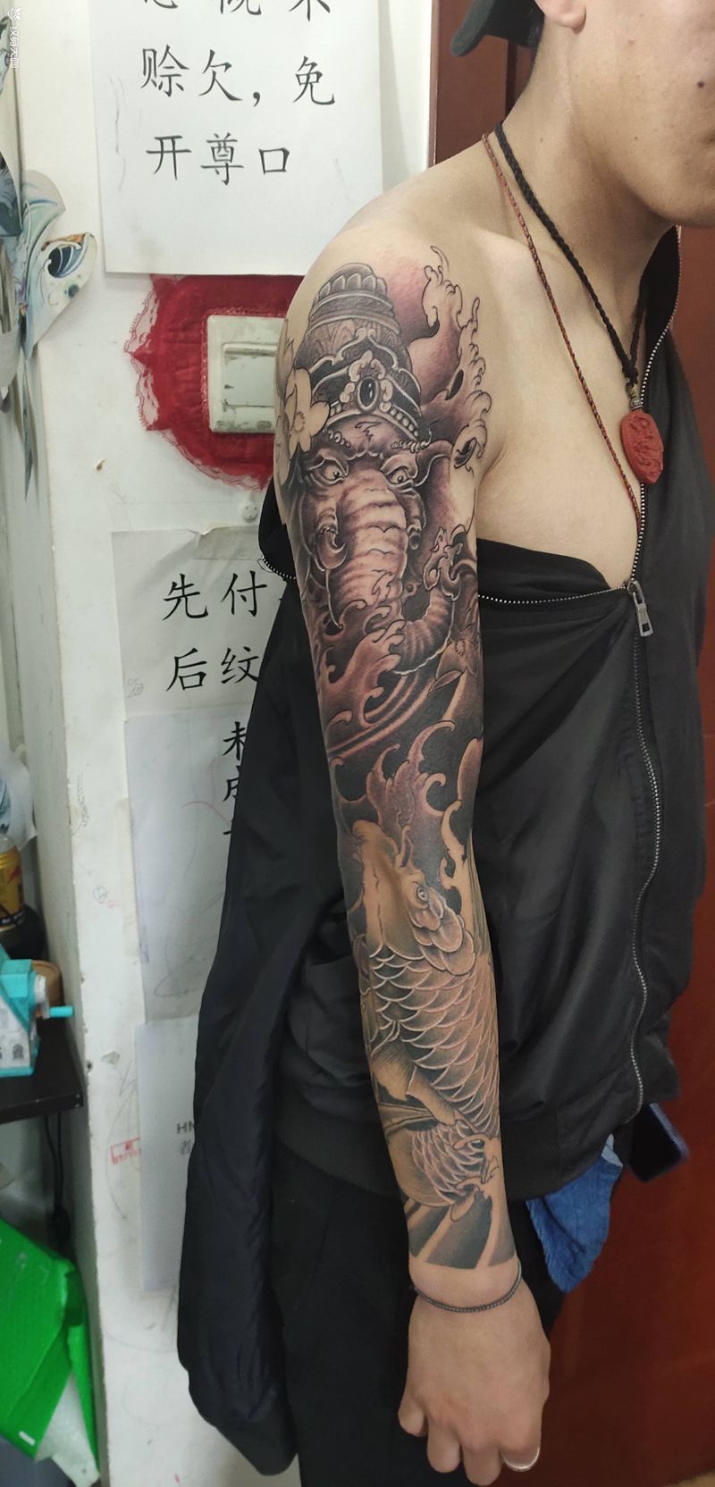 花臂完工纹身图片_手臂新传统纹身图案