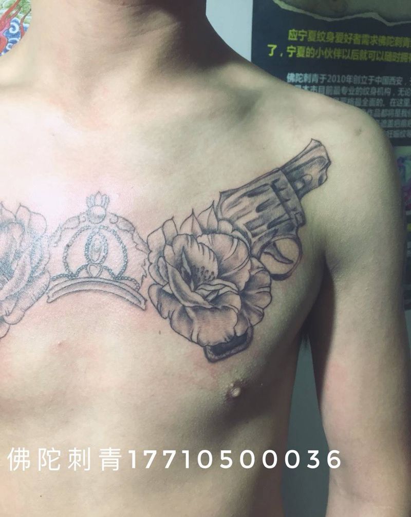 花胸纹身图片_成品手稿胸部欧美植物宁夏银川中国纹身图案