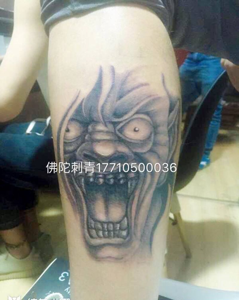 欧美写实纹身图片_手稿成品腿部欧美写实人物鬼神银川 宁夏纹身图案