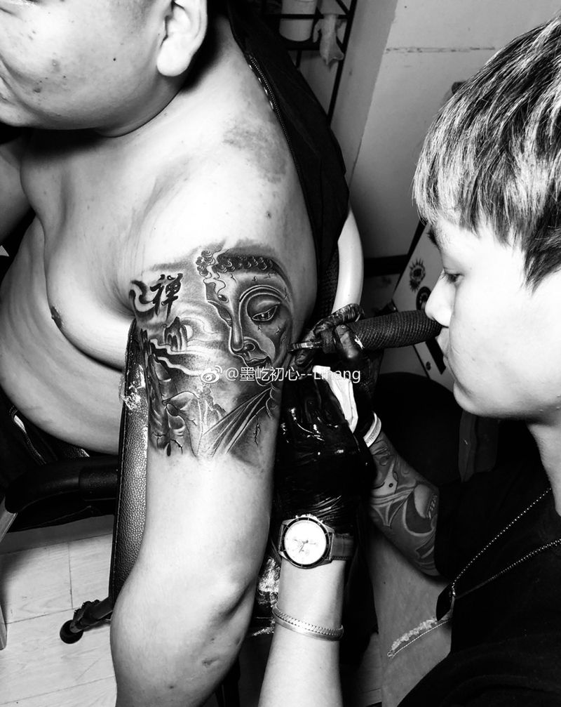 佛纹身图片