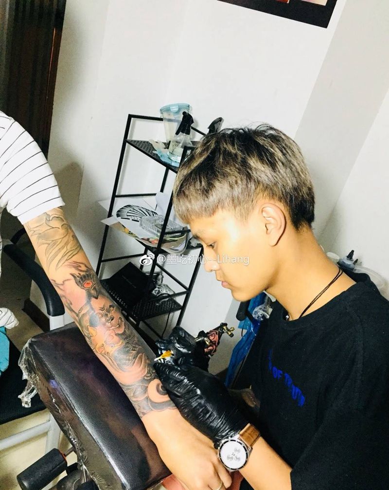 孙悟空纹身图片_手臂新传统孙悟空纹身图案