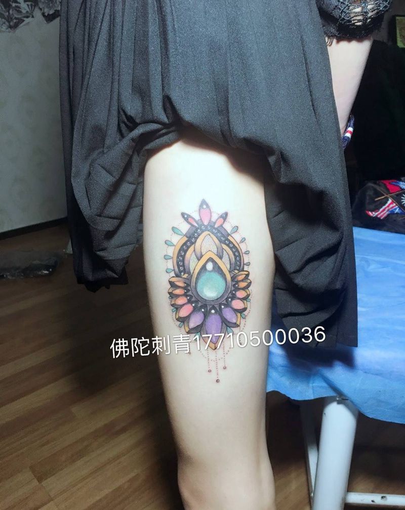 性感腿部纹身纹身图片_成品手稿腿部清新几何银川文身 宁夏学学习纹身图案