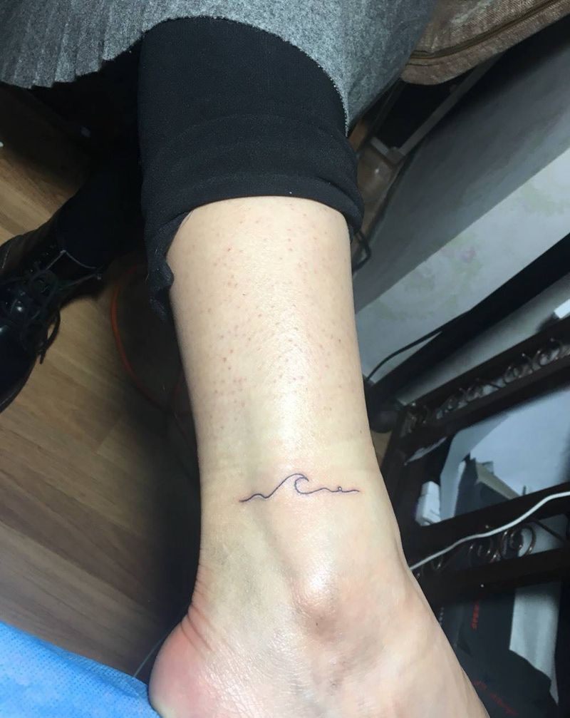 情侣纹身纹身图片_成品手稿腿部清新几何学习宁夏银川文身 学纹身图案