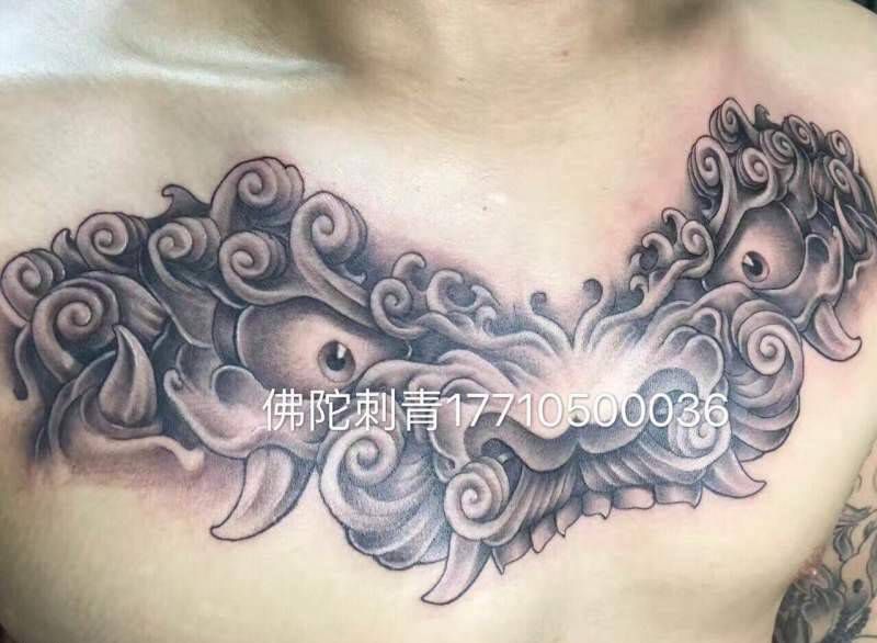 唐狮花胸纹身图片_成品手稿胸部欧美写实动物银川 宁夏佛陀刺青纹身图案