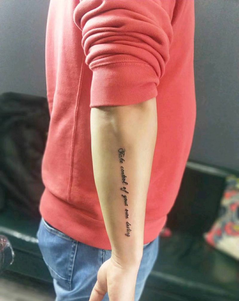 小字母纹身图片