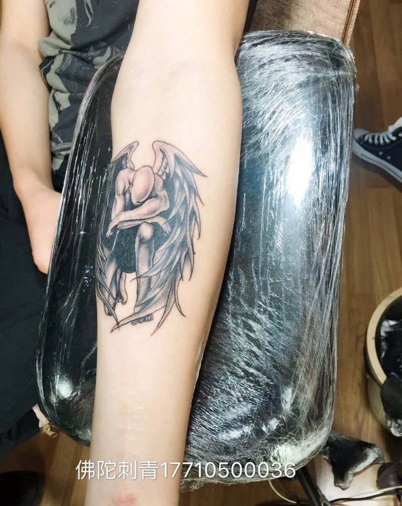 坠落天使纹身图片_成品手臂习俗人物银川宁夏中国纹身图案