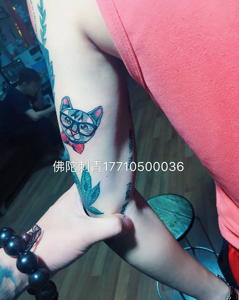 可爱猫纹身图片_成品手稿手臂清新几何动物宁夏银川文身 学纹身图案