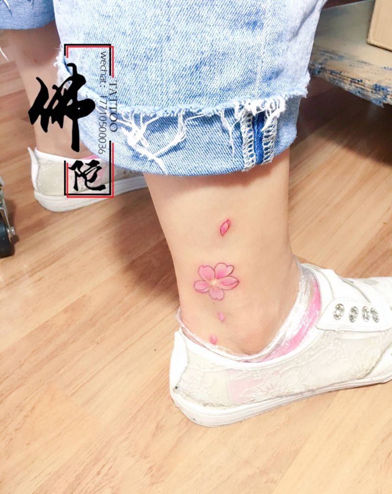 脚踝樱花纹身图片_成品手稿腿部清新植物银川文身 学习学宁夏纹身图案