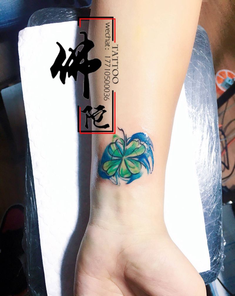 四叶草纹身图片_手臂水彩培训 银川 纹身图案