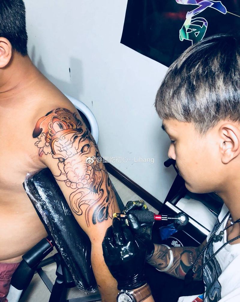 象神纹身图片_手臂新传统象神重彩纹身图案