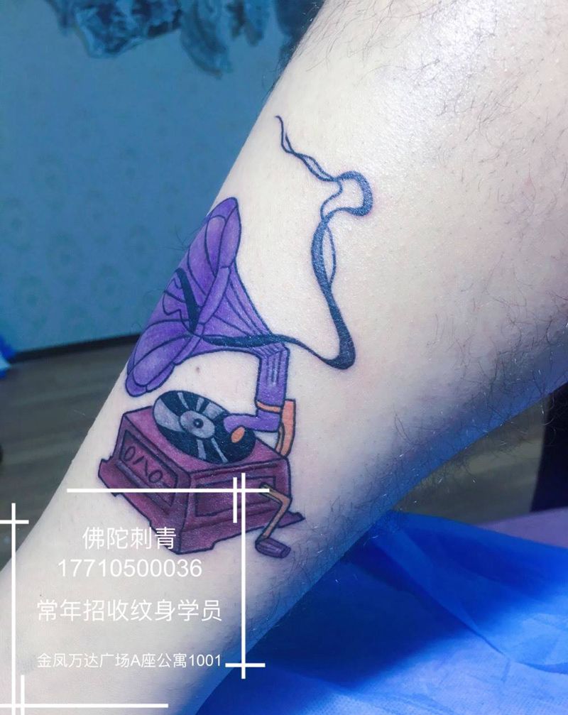 留声机纹身图片_成品手稿腿部欧美清新几何学习银川文身 宁夏纹身图案