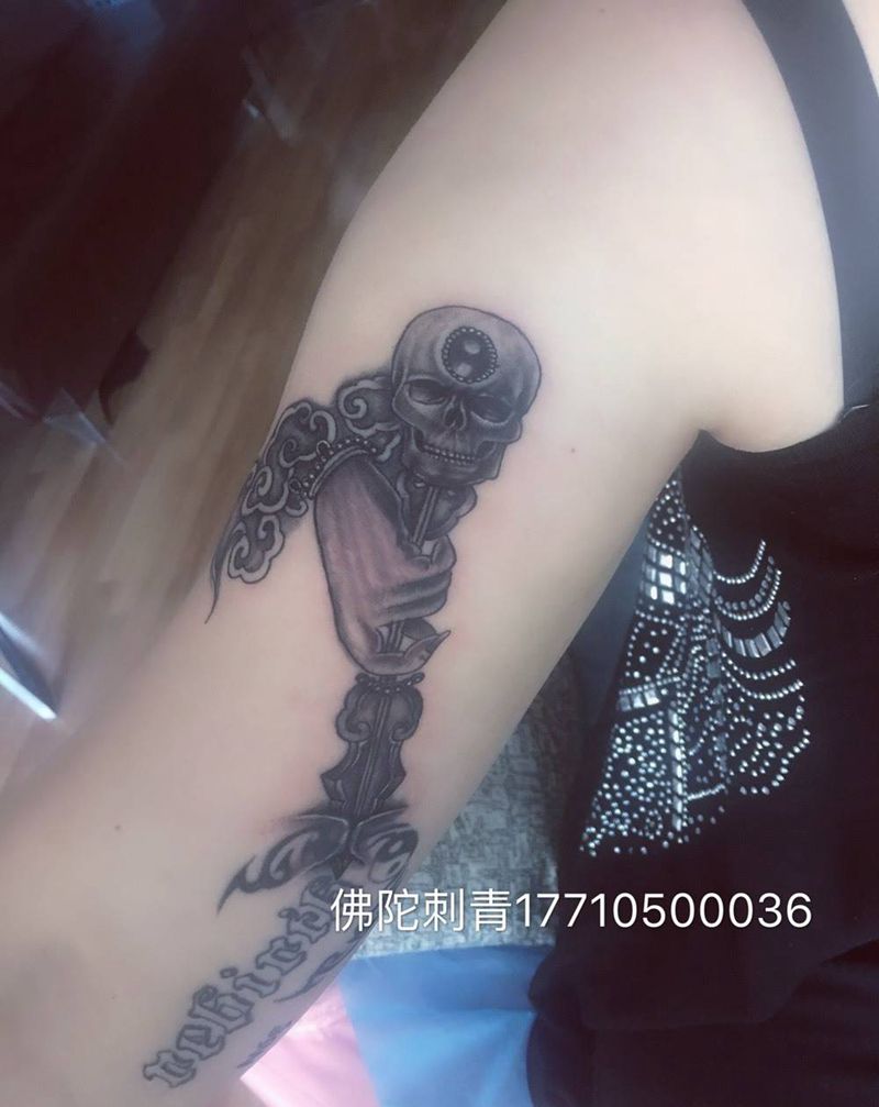降魔杵纹身图片_成品手臂欧美几何银川文身 宁夏学学习宗教纹身图案
