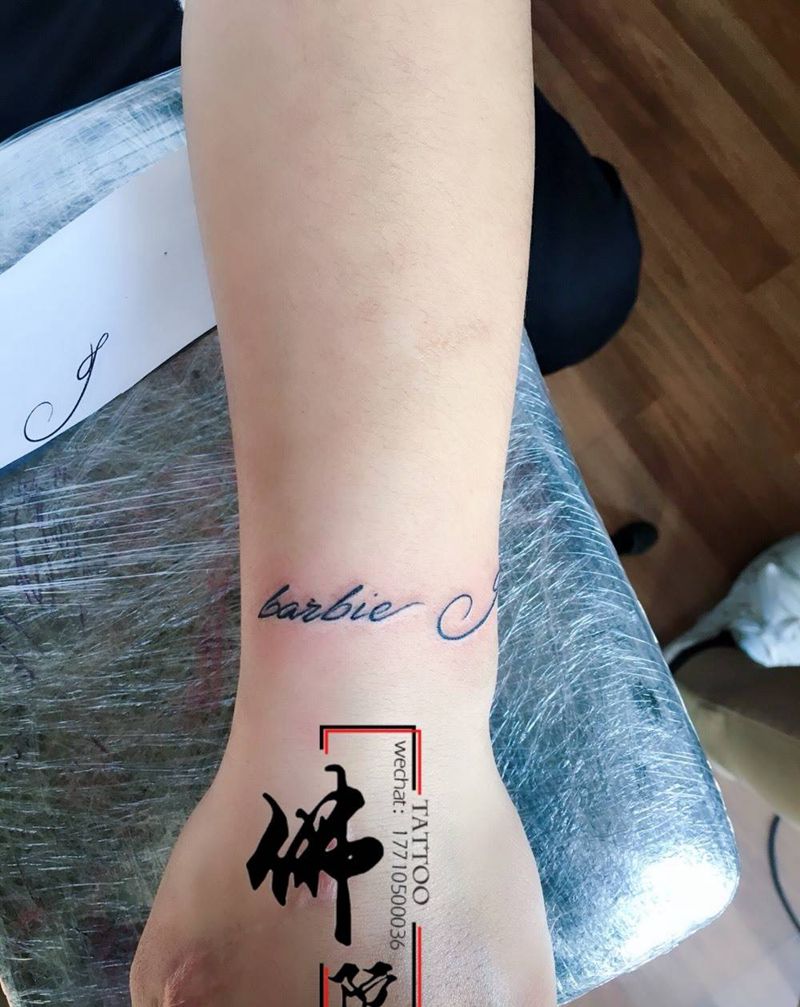 英文纹身图片_手臂Old School纹身图案