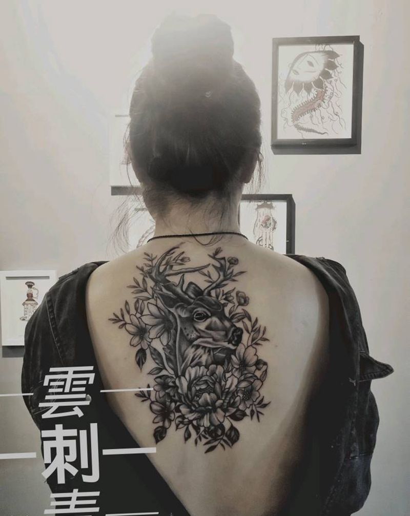 鹿，遮盖前后纹身图片_背部几何纹身图案