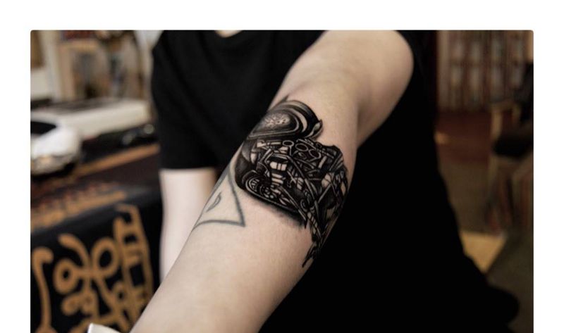 机车未完成纹身图片