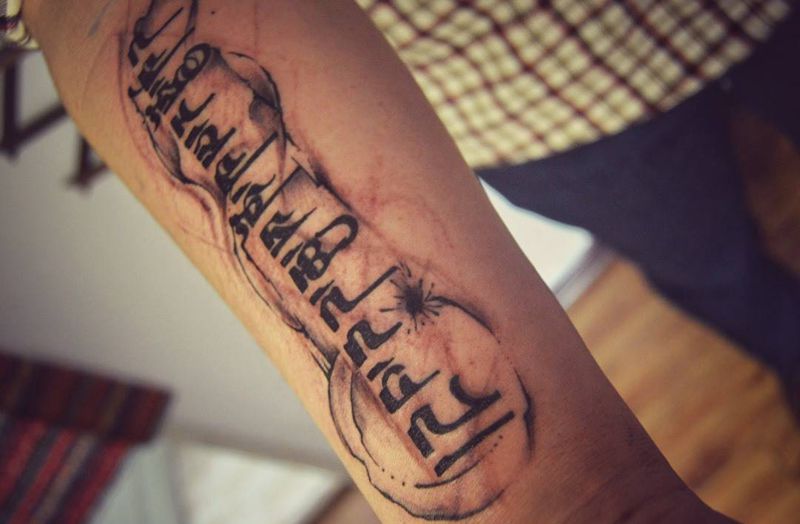 梵文完成纹身图片_手稿手臂传统字符原创纹身图案